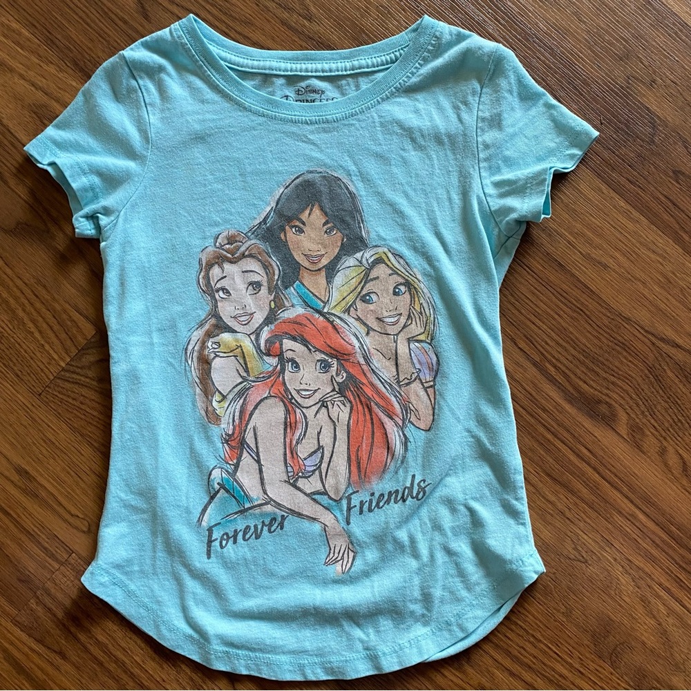 Disney Princesses size girl’s small short sleeve tee